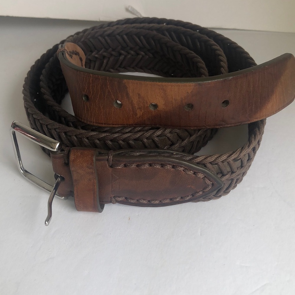 Tumi brown leather woven belt size 50 Extra extra large